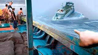 Filmagens Raras de Navios x Ondas Gigantes [upl. by Madalyn]