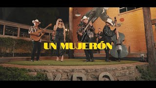 Grupo Los De Chiwas  Un Mujerón Video Oficial [upl. by Otxis151]