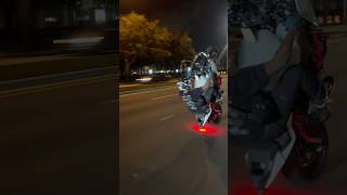 Broward on top wheelies kawasaki636 wheeliebike bikelife stunts bikelife kawasakizx6r 636 [upl. by Eednus]