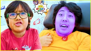 Ryan Makes Daddy Turns Different Colors Pretend Play [upl. by Kentigerma]