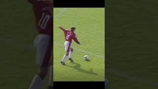 David Beckham halfway line goal [upl. by Zimmerman]