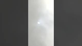 Así se vió el eclipse solar en Lima Perú hoy 14102023 hora 230 pm [upl. by Adelina]