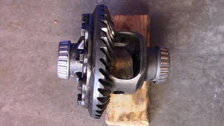 Rear differential noise and bearing replacement F 150 [upl. by Ahasuerus]