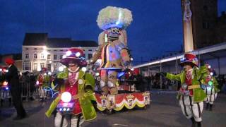 Aalst Carnaval 2017  De Zjieverleppen [upl. by Hpesojnhoj676]