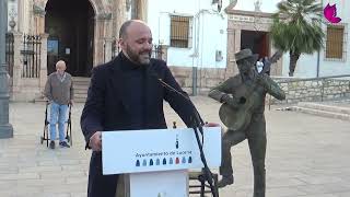 Se inaugura la escultura del guitarrista lucentino PACO DE LUCENA [upl. by Adebayo]