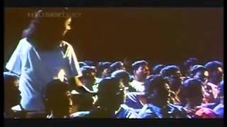 Roddula Oru Periyanna sung by actor vijay [upl. by Ardien190]