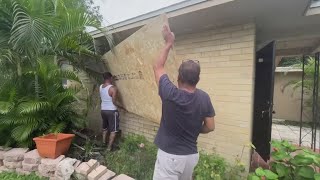 Hoosiers in central Florida make preparations for Hurricane Milton [upl. by Brandea]