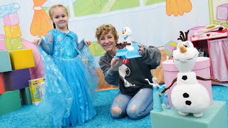 Spielen und Lernen mit Nicole Wir spielen mit Olaf aus Frozen Lehrreiche Videos für Kinder [upl. by Oemac653]