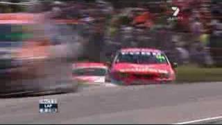 Skaife fighting with Lowndes Barbagello 2007 [upl. by Marlow]