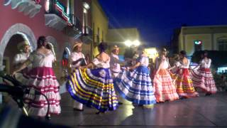 Baile de Oaxaca El Mezcalito [upl. by Adnalor414]