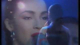 Sade  Why cant we live together  LIVE [upl. by Coreen]