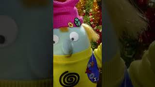 Hanging a Christmas Stocking  The Treacle People  Subscribe for Full Episodes [upl. by Suiradal]