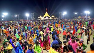 Navratri Mumbai LIVE  Navratri 2024  Falguni Pathak  Navratri utsav Day 2 [upl. by Elocal]