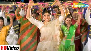 Dum Dum Danke Pe Chot Padi HD Alka Yagnik Udit Narayan  GhulamEMustafa 1997  Dandiya Songs [upl. by Goldner373]