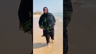 Sidra Saeed bandesha in beach ⛱️⛱️ duet sidrasaeedbandesha [upl. by Aisorbma78]