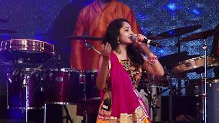 માં પાવગઢ થી  Ma pava te gadh thi By Santvani Trivedi Live at Mumbai With Parthiv Gohil [upl. by Josh]