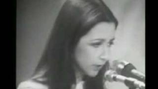 Emiliana Perina partecipa al Festival di Sanremo 1970 [upl. by Otrebtuc]