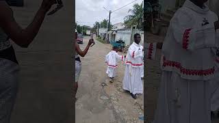 Extrait Procession St Sacrément Messe du Dimanche 24112024 Fête du Christ Roi de lUnivers2 [upl. by Adnoryt]