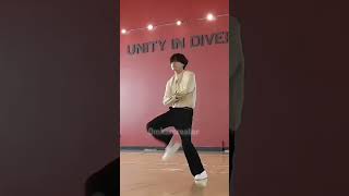 V Dance Practice Video Kpop Short [upl. by Sierra630]