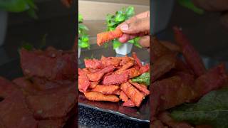 💢💥 Quick and easy Beetroot Crackers 😋😋  Yummy and crispy 😋 shorts reels recipe [upl. by Les]