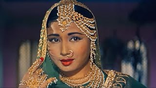 Pakeezah movies best scene ever90severgreen actressminakumaricoshmo369 [upl. by Henghold]