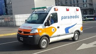 Ambulancias de Paramedic en emergencia compilación [upl. by Annaeirb]