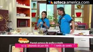 Receta Pastel Azteca de pollo y mole [upl. by Ahsilrac477]