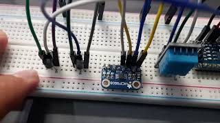 how to use Dht11 vs Mcp9808 vs Lm35 vs Tmp36 [upl. by Xirdnek]