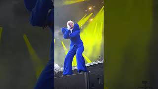 Joost Klein maakt Pinkpop wakker met ‘Europapa’ op de mainstage 🔥💚 3FM JoostKlein Pinkpop PP24 [upl. by Dryden]