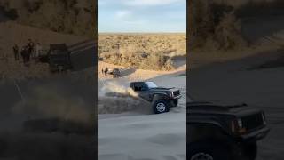 LA USURPADORA 53 haciendo lo que más le gusta🔥 automobile cherokee offroad dune offroading [upl. by Aneeg]