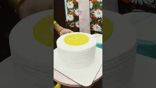 Cake decorating yellowcake cake birthdaycakedecorating [upl. by Aivila]