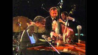 Oscar Peterson Solo Marathon  Live 1985 Berlin [upl. by Nevaj983]