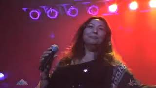 Yvonne Elliman  Hello Stranger live 1977 [upl. by Dlarrej]