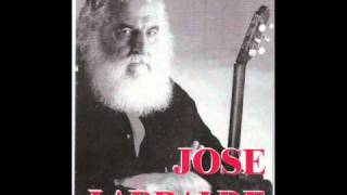 José Larralde  Esa porfiada fe [upl. by Oznohpla]