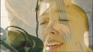 Laia Escartin  Lonely But Together Live in Batavierhuis [upl. by Aerdnahc]