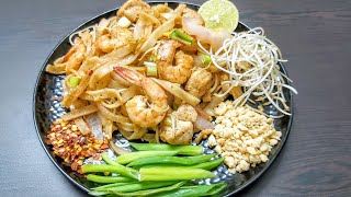 PAD THAI NOODLES  pad thai recipe  rice noodles with prawns and chicken  thai rice noodles recipe [upl. by Ahterahs]