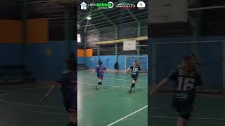 Neuer vs pipita pero versión femenina [upl. by Ramak]