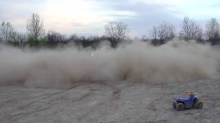 doing donuts in my ranger and throwing roost apast the camera [upl. by Barden]