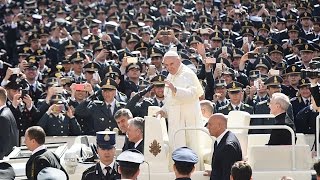 Lasciamoci riconciliare con Dio Sintesi Udienza giubilare di Papa Francesco 30042016 [upl. by Oelgnaed]