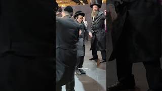 Hasidic Jews LOVE to dance israel [upl. by Robertson]