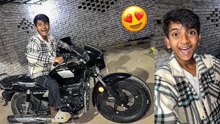 Zeeshan Splendor Bike Chalane Ke Liye Zid Kar Raha 😧 Ab Ky Kare [upl. by Auqenehs]