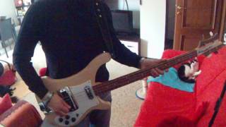 3 Legs Paul McCartney Bass cover [upl. by Nikolia]