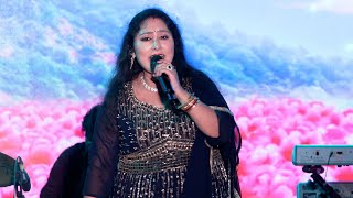 Mohuay Jomechhe Aaj Mou Go মহুয়ায় জমেছে আজ মৌ গো  Live Singing On Stage [upl. by Haik652]