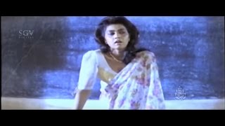 Silk Smitha  Teaching Old Man Kannada Comedy Scenes  Halli Meshtru Kannada Movie  Ravichandran [upl. by Enawtna406]