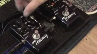 Paul Cochrane Timmy versus Timmy overdrive pedal Breadboard vs PCB [upl. by Phillida]