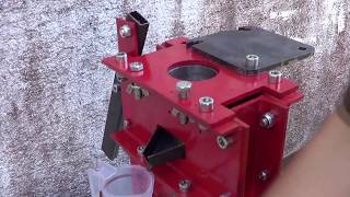 Multifunctional hydraulic oil press [upl. by Einimod575]