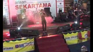 Ungu  Kuingin Selamanya Live in Gor bahurekso kendal [upl. by Colner]