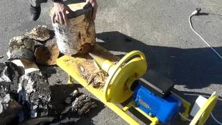 Дровокол колун винтовой 220В для дома и дачи Wood splitterScrew Woodcutter Log splitter [upl. by Abbottson720]