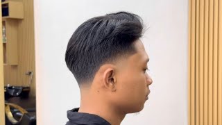 Tutorial cukuran Taper Fade with Middle Part [upl. by Lilly]