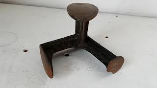 Antique Cast Iron Vintage Cobblers Last Antique 3 Footed Anvil Door Stop  C1  17 February 2022 [upl. by Sammy]